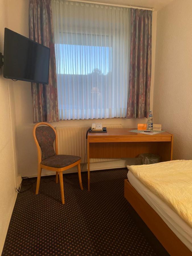 Hotel Pension Stoertebeker Biendorf Extérieur photo