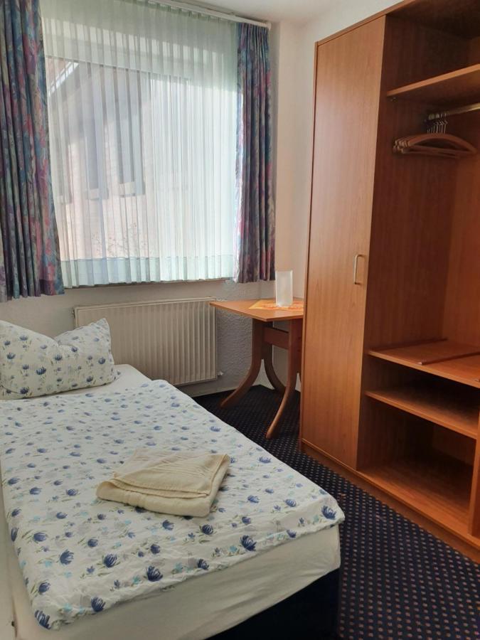 Hotel Pension Stoertebeker Biendorf Extérieur photo